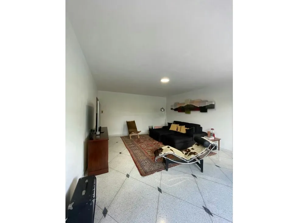 CASA EN VENTA 600 M2 - URB. ALTAMIRA - 10