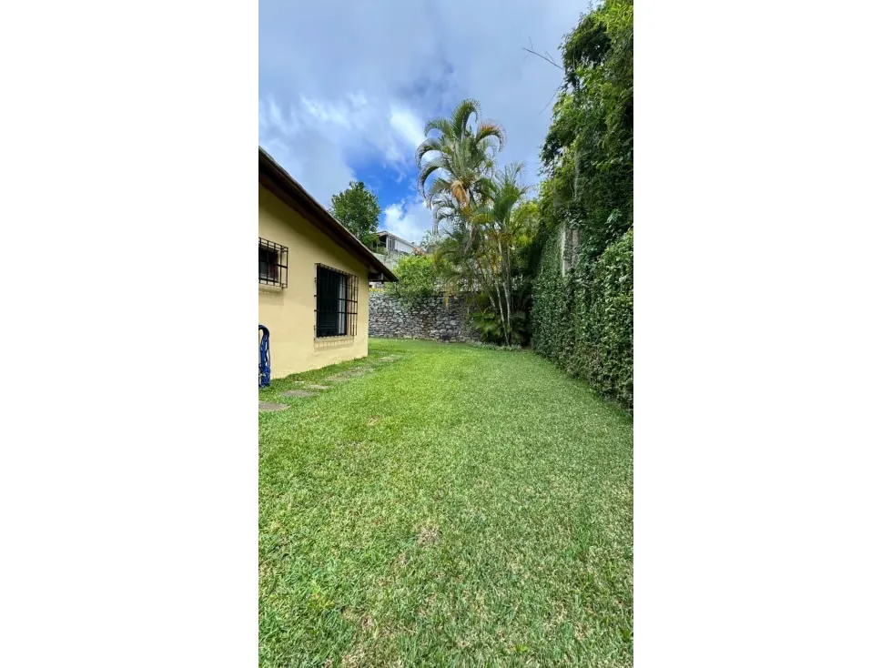 Vendo casa 600m2 La Lagunita 6451 - 9