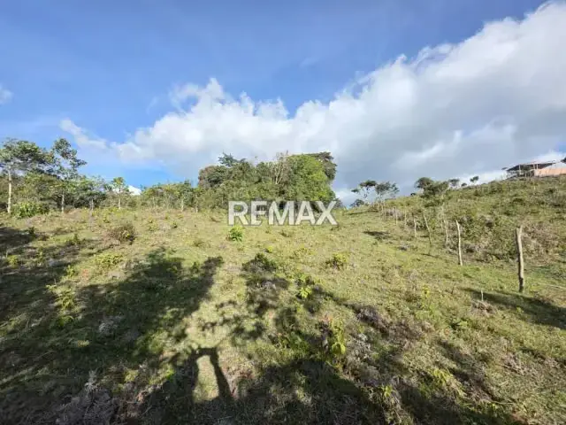 SE VENDE TERRENO En Tampacon, Vía Casa Del Padre, Municipio Lobatera, Táchira