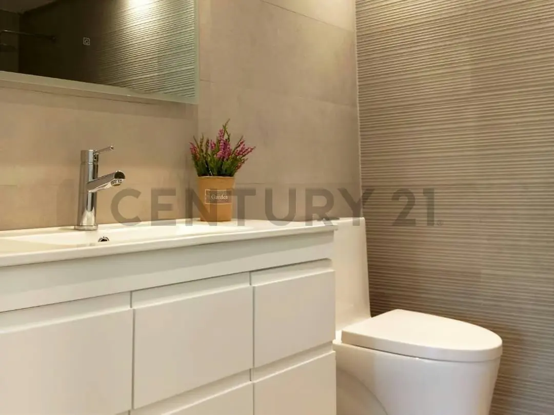 Lujoso y Confortable Apartamento en Venta en Macaracuay con Financiamiento - 11