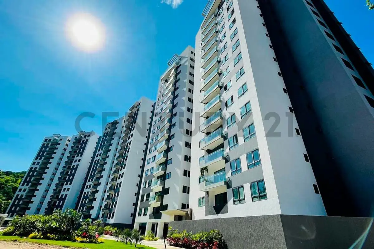 Lujoso y Confortable Apartamento en Venta en Macaracuay con Financiamiento - 2