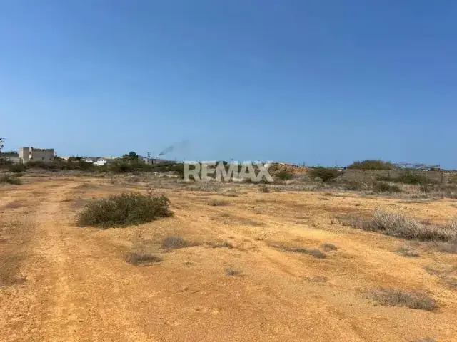 TERRENO EN VENTA