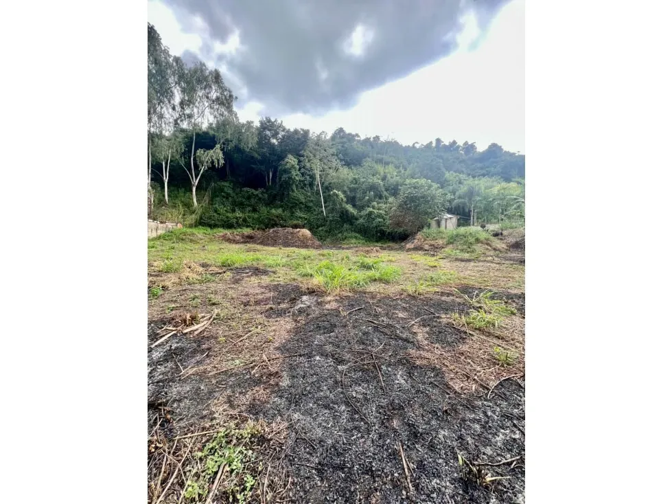Se vende terreno plano 2000m2 Cerro Verde 9088 - 2