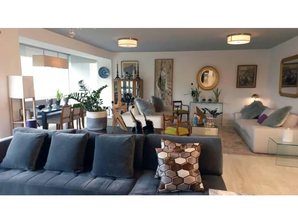 APARTAMENTO EN CHULAVISTA 178 M2, 3 HABITACIONES, 4 BAÑOS Y 2 P/E - 17