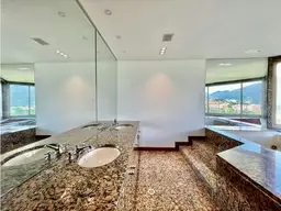 Vista 28