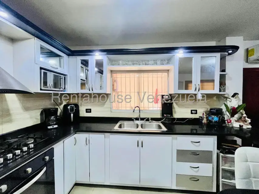Townhouse (1 Nivel) en Venta en El Limon, Aragua - 12