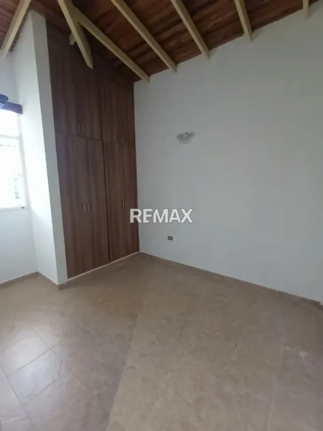 VENTA APARTAMENTO CUMBRES ANDINAS - 9