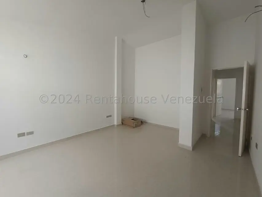 Casa (Duplex) en Venta en El Castaño (Zona Privada), Aragua - 15
