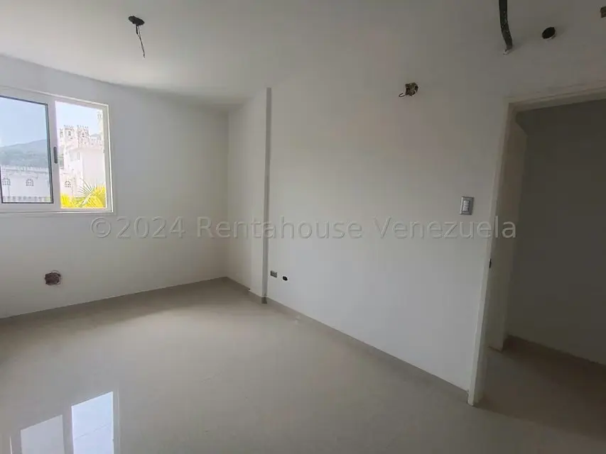 Casa (Duplex) en Venta en El Castaño (Zona Privada), Aragua - 21