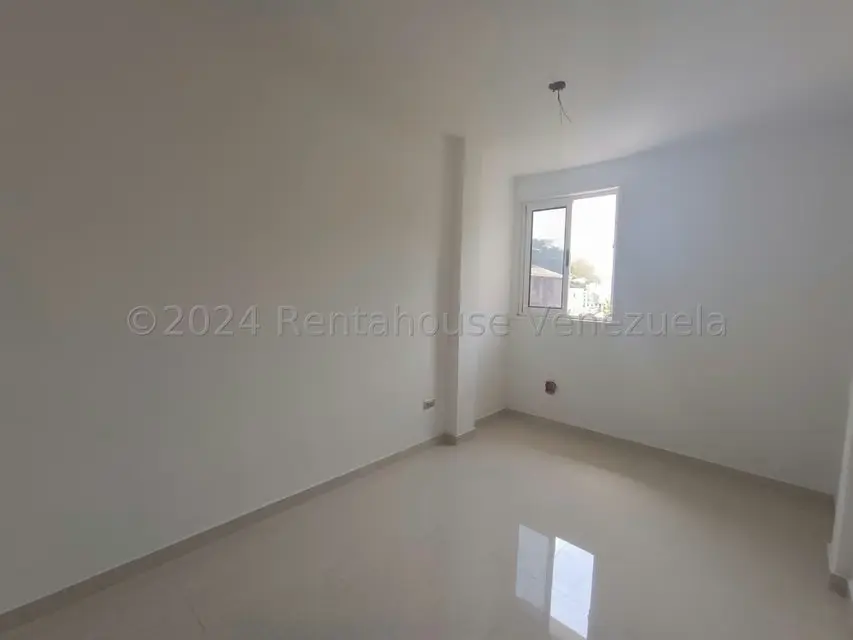Casa (Duplex) en Venta en El Castaño (Zona Privada), Aragua - 23