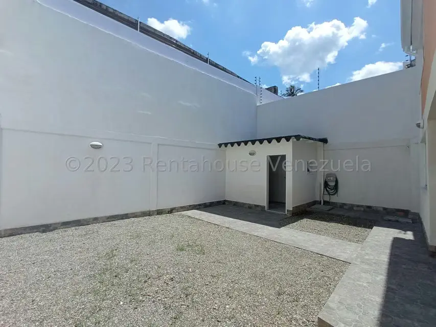 Casa (Duplex) en Venta en El Castaño (Zona Privada), Aragua - 38