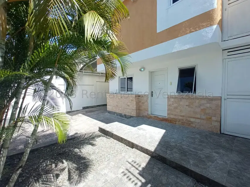 Casa (Duplex) en Venta en El Castaño (Zona Privada), Aragua - 41