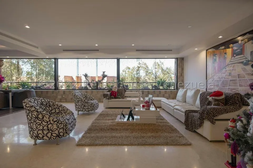 Apartamento (Duplex) en Venta en La Tahona, Distrito Metropolitano - 2