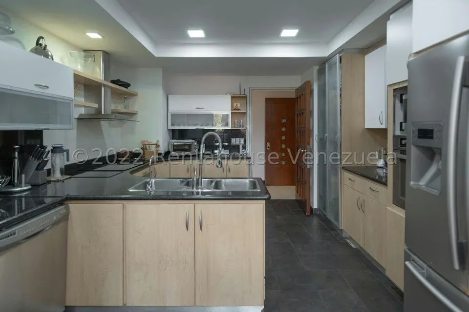 Apartamento (Duplex) en Venta en La Tahona, Distrito Metropolitano - 12