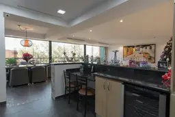 View 10