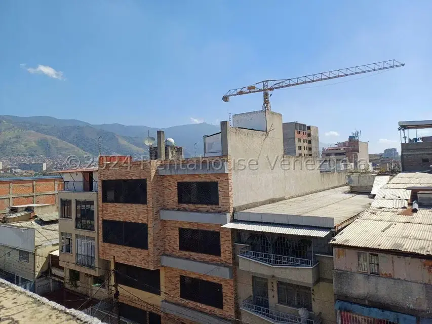Edificio en Venta en Catia, Distrito Metropolitano - 15