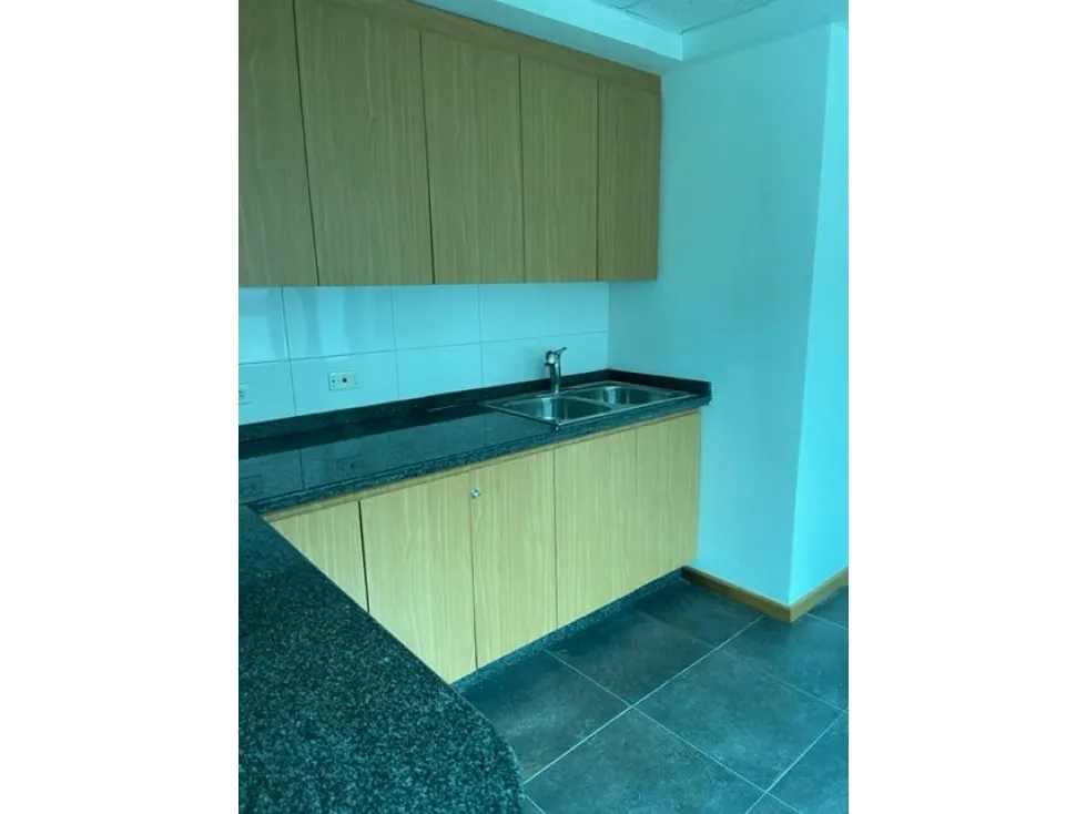 Oficina en Alquiler/Venta La Castellana - Excelente Torre!! - 4