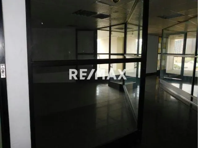 Alquiler de Local Comercial _ C.C. Macaracuay Plaza (C3 L9A))