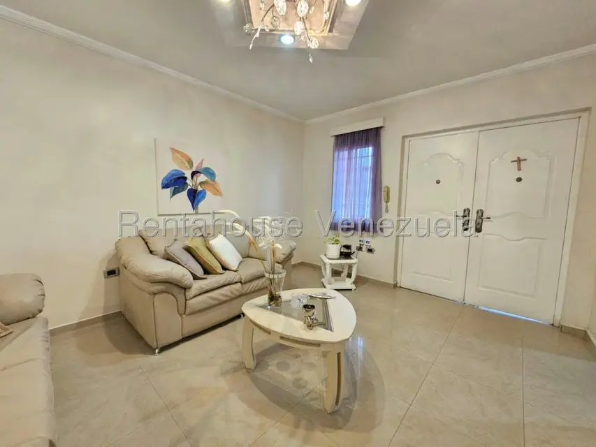 Casa (Duplex) en Venta en Bolivar, Aragua - 11