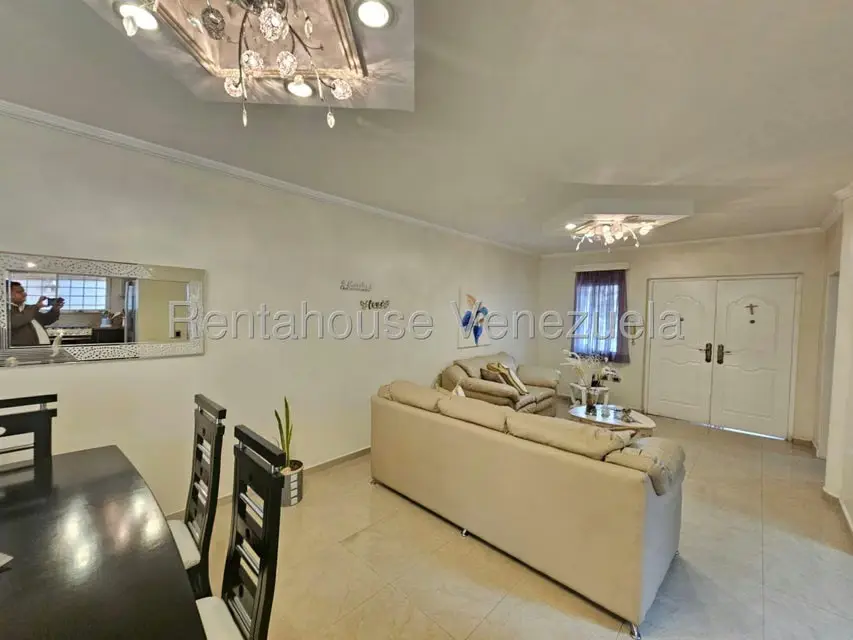 Casa (Duplex) en Venta en Bolivar, Aragua - 16