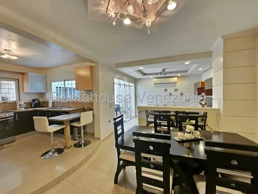 Casa (Duplex) en Venta en Bolivar, Aragua - 18