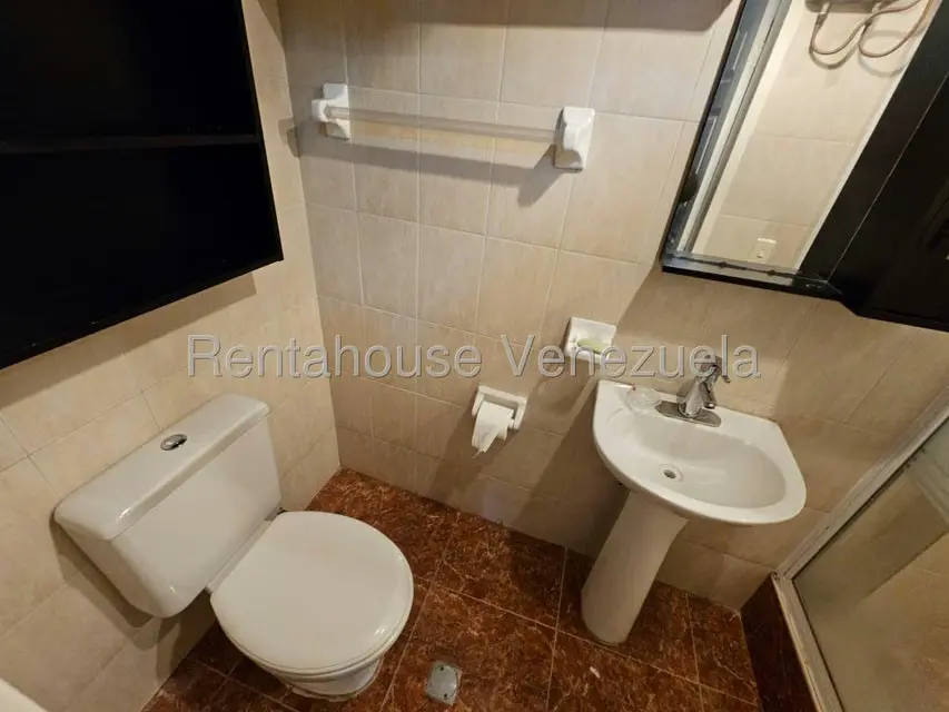 Casa (Duplex) en Venta en Bolivar, Aragua - 34