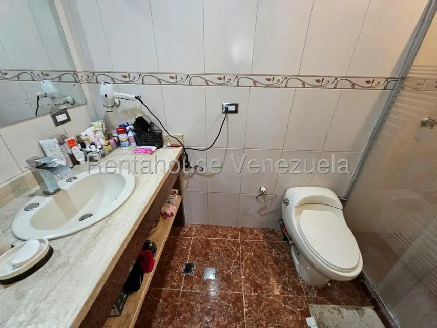 Casa (Duplex) en Venta en Bolivar, Aragua - 39