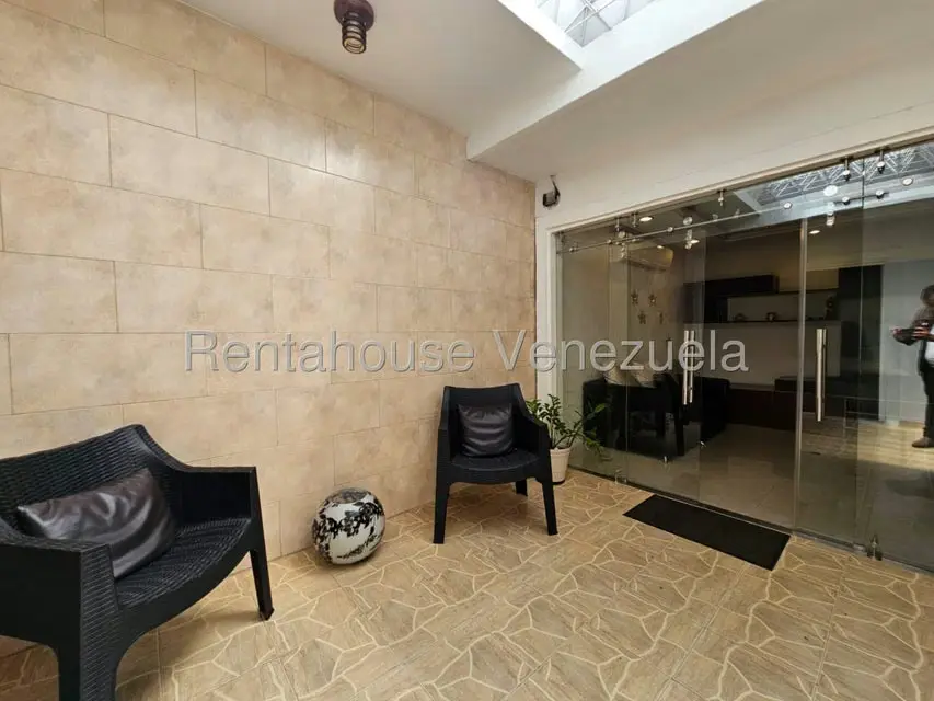 Casa (Duplex) en Venta en Bolivar, Aragua - 41