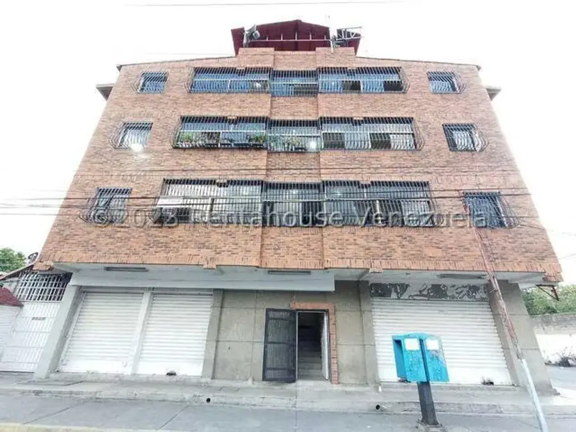 Comercial (Oficina) en Alquiler en La Cooperativa, Aragua