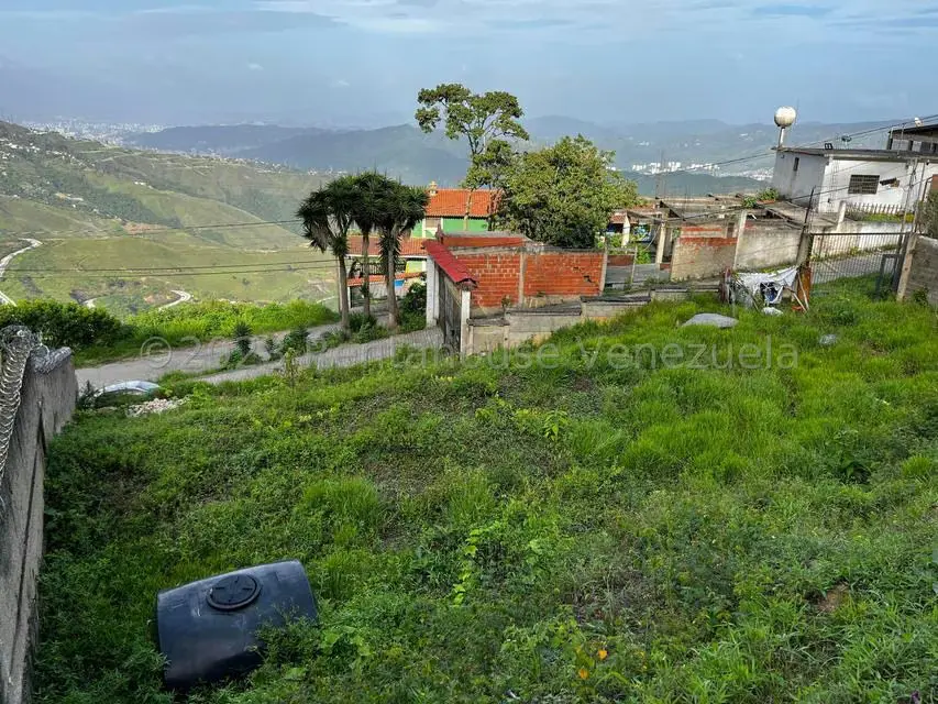 Terreno (Finca) en Venta en El Junquito, Distrito Metropolitano - 3