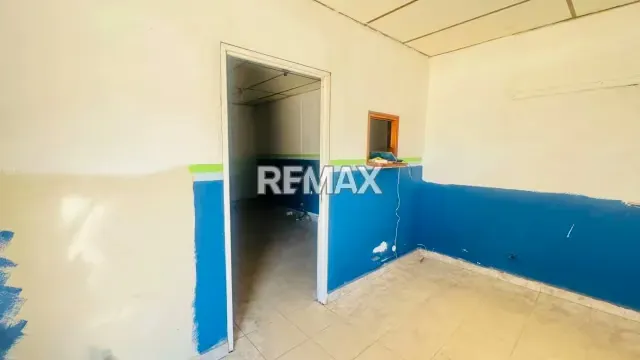 Local en Venta, Centro de Punto Fijo. - 6