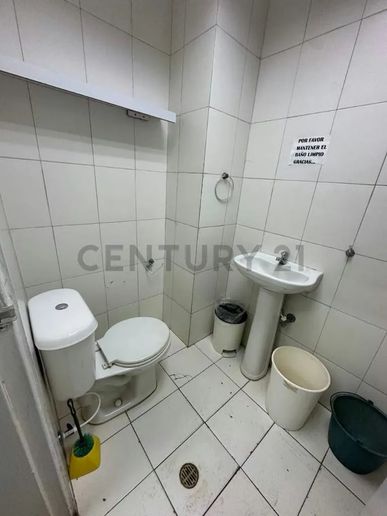 Local Comercial en Centro Comercial Lago Mall en venta. Maracaibo - 12