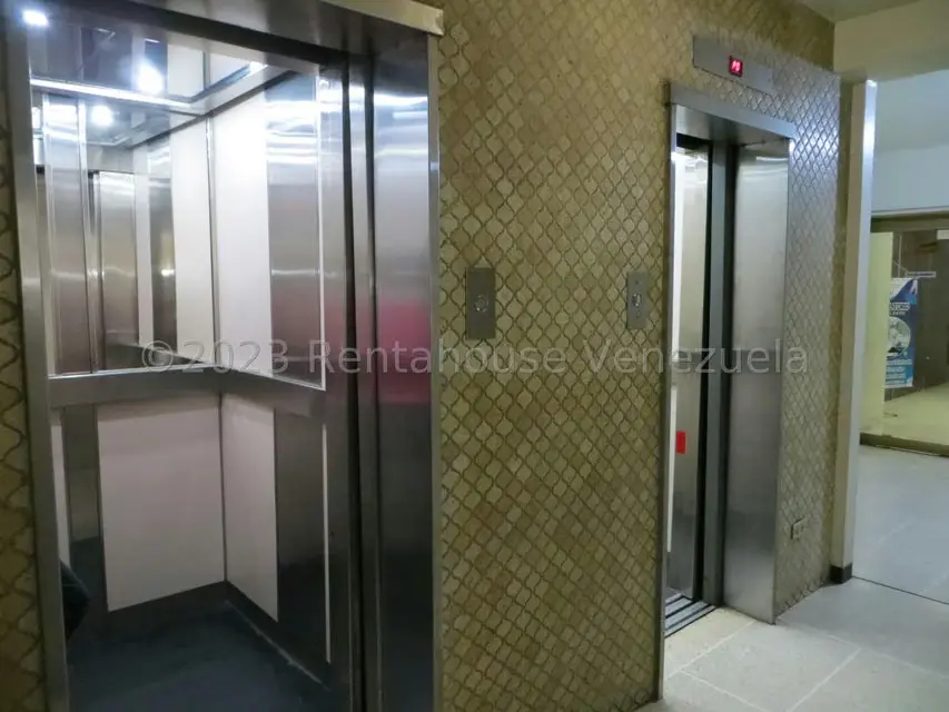 Oficina en Venta en Parroquia La Candelaria, Distrito Metropolitano - 22
