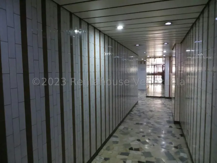 Oficina en Venta en Parroquia La Candelaria, Distrito Metropolitano - 24