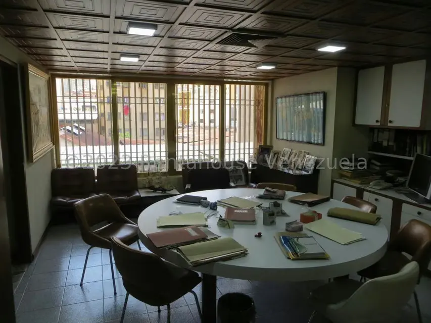Oficina en Venta en Parroquia La Candelaria, Distrito Metropolitano - 4
