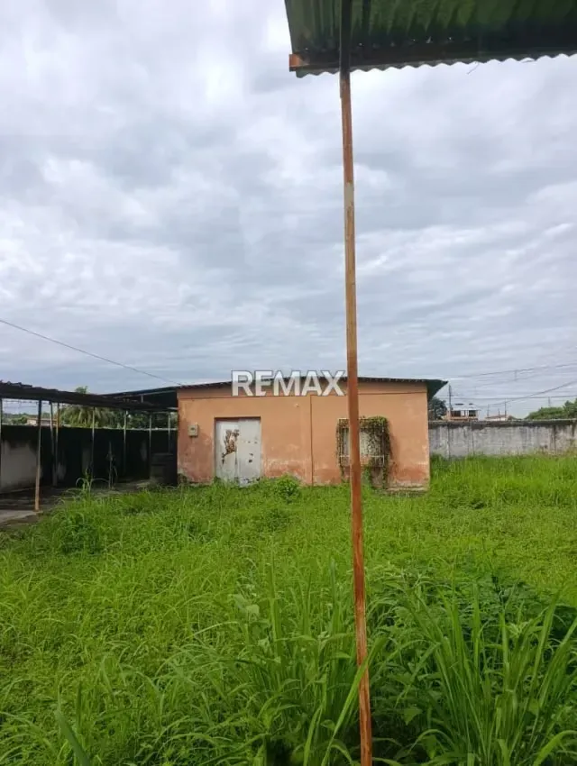 En Venta Terreno con Bienhechurias ubicado en La Comunidad Vieja, Callejon 3, esquina de la calle Carabobo, Guanare, Portuguesa, Venezuela - 10
