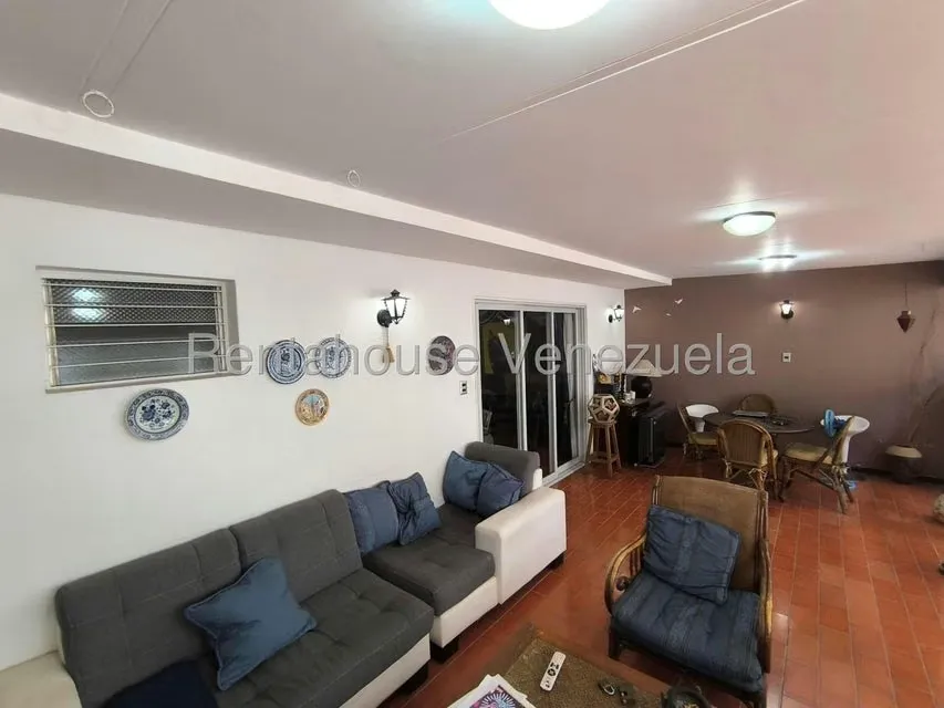 Casa (Multipes Niveles) en Venta en Colinas de La California, Distrito Metropolitano - 15