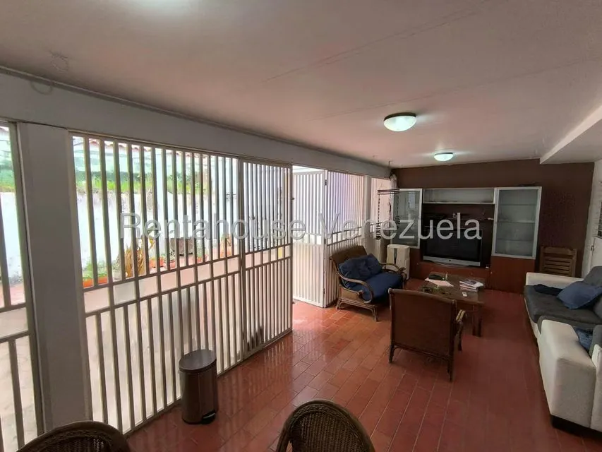 Casa (Multipes Niveles) en Venta en Colinas de La California, Distrito Metropolitano - 16