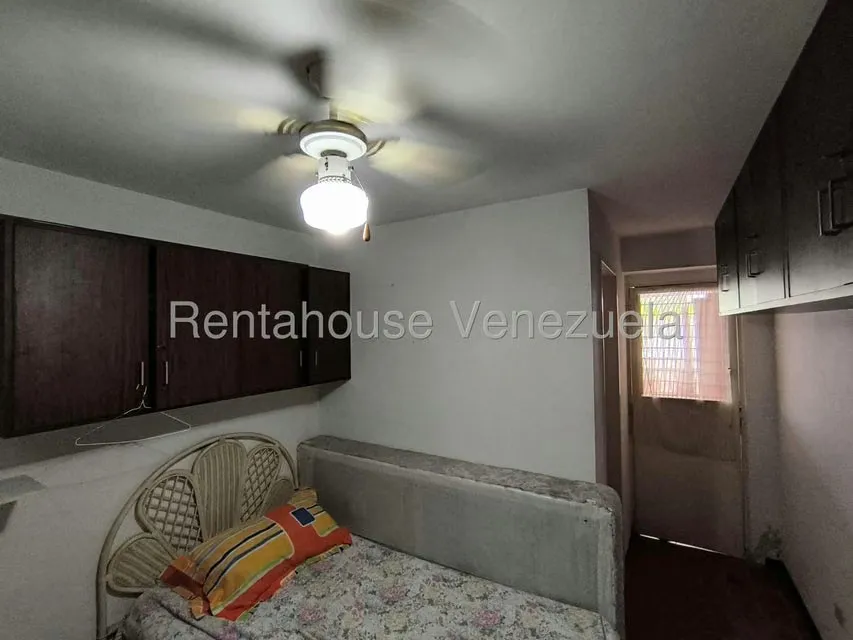 Casa (Multipes Niveles) en Venta en Colinas de La California, Distrito Metropolitano - 35