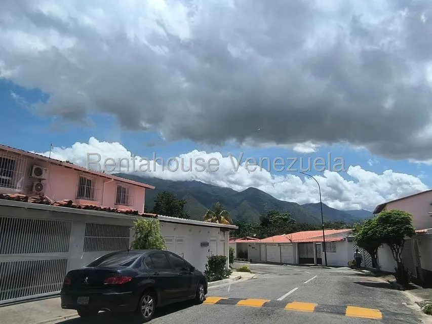 Casa (Multipes Niveles) en Venta en Colinas de La California, Distrito Metropolitano - 39