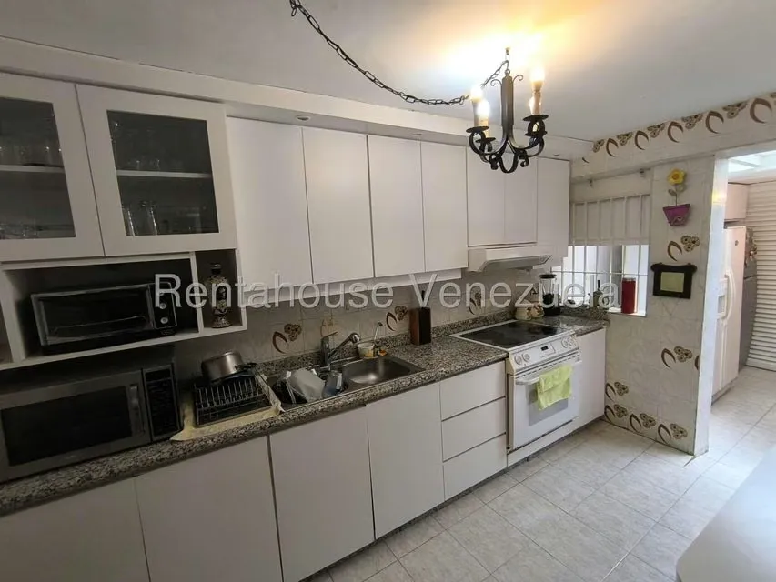 Casa (Multipes Niveles) en Venta en Colinas de La California, Distrito Metropolitano - 7