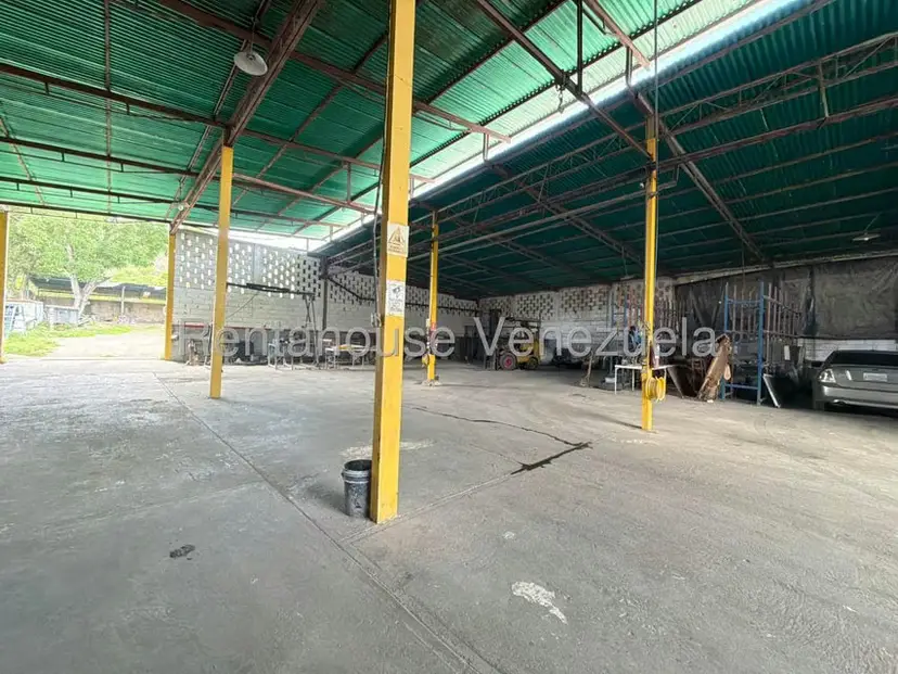 Comercial (Local Comercial) en Venta en Carretera Nacional, Aragua