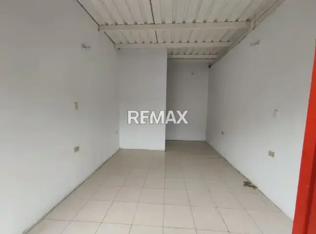 ALQUILO LOCAL COMERCIAL | URB. EL RECREO - CABUDARE