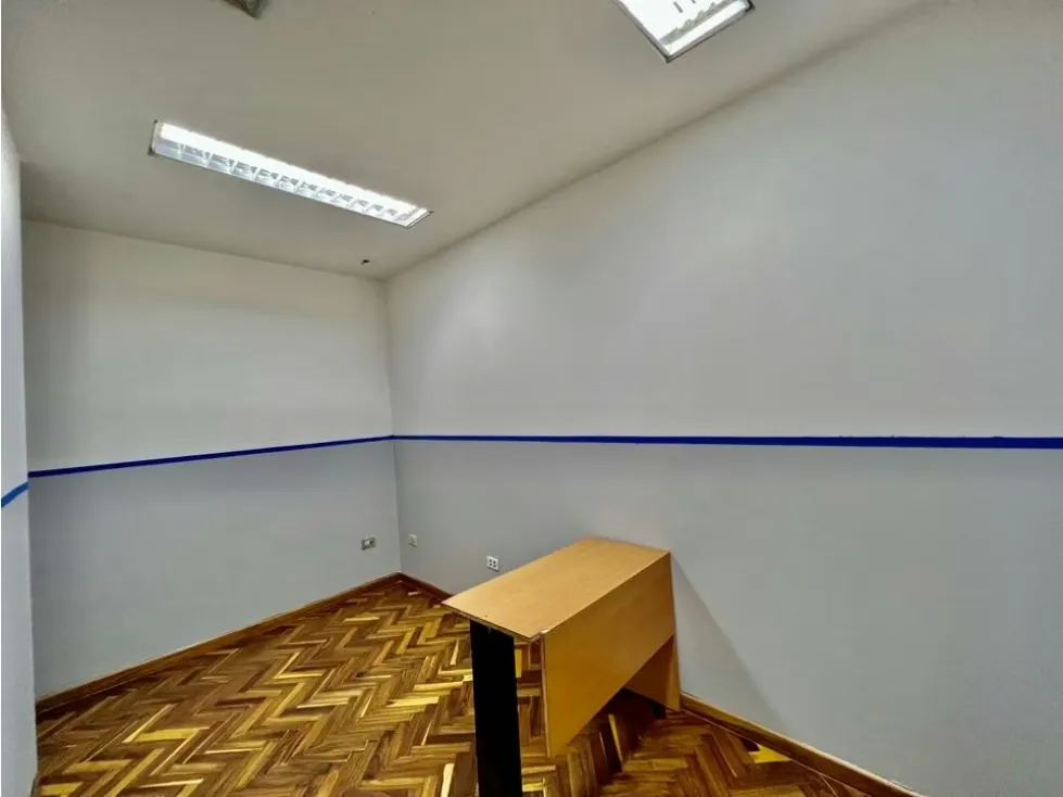 Se vende oficina 135m2 1B El Marques - 11