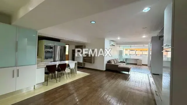 EN VENTA EXCLUSIVO APARTAMENTO EN LA TRIGALEÑA - 5
