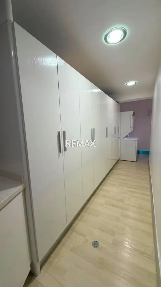 EN VENTA EXCLUSIVO APARTAMENTO EN LA TRIGALEÑA - 8
