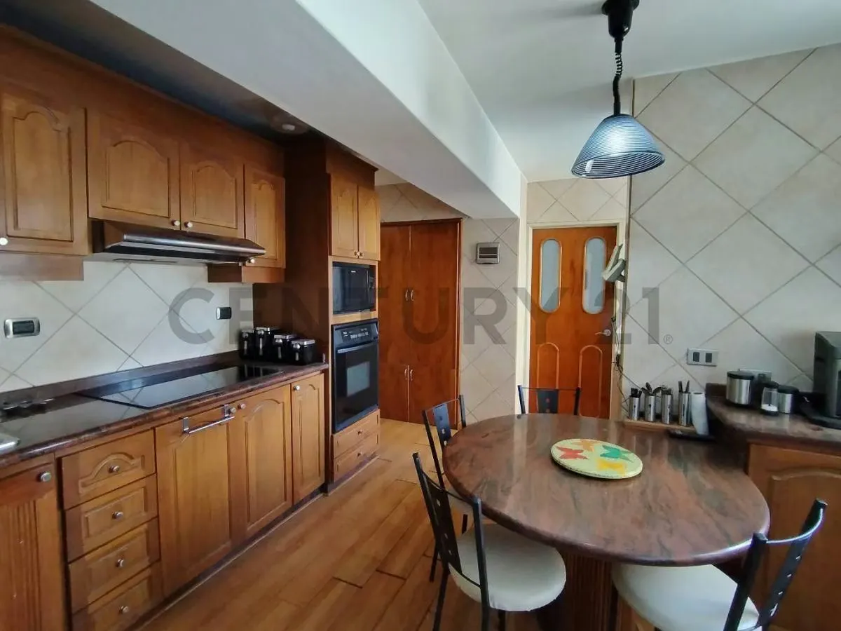 Venta de apartamento en Colinas de la California 116m2 - 3