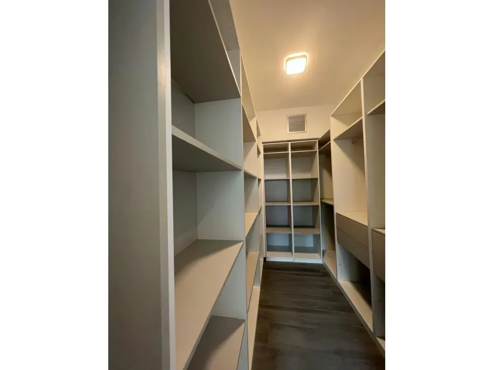 VENTA APARTAMENTO 164m2(24C) URB. MACARACUAY, MPIO. SUCRE, CARACAS - 4