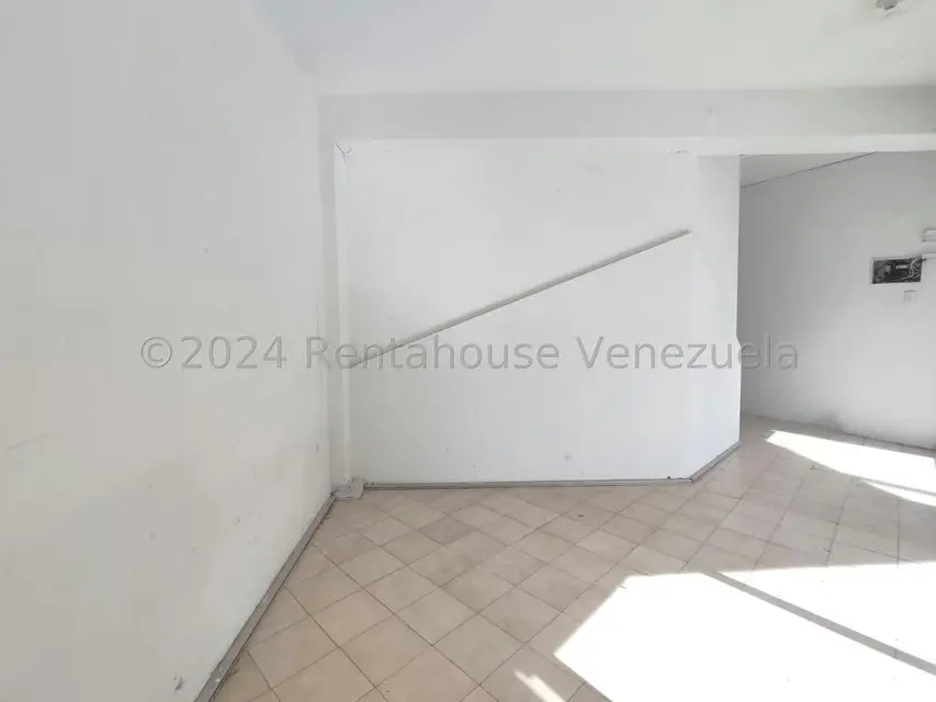 Comercial (Local Comercial) en Venta en Zona Centro, Aragua - 2