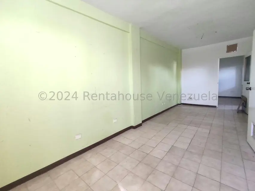 Comercial (Local Comercial) en Venta en Zona Centro, Aragua - 24